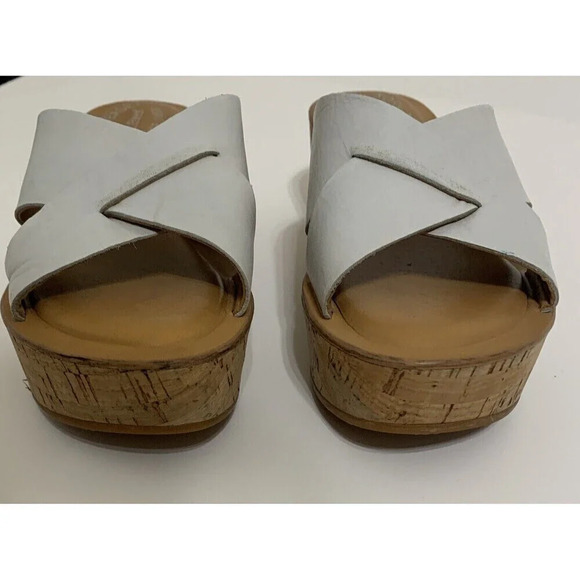 Kork Ease Women's Cork Wedge Sandals Size 7 Leather Off White - Picture 2 of 11